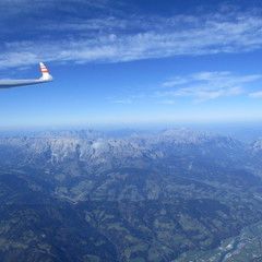 Flugwegposition um 11:55:00: Aufgenommen in der Nähe von Gemeinde St. Johann im Pongau, St. Johann im Pongau, Österreich in 3874 Meter